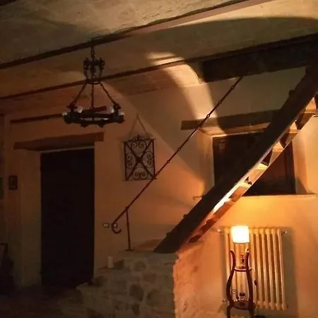 Affittasi Casale Localita Romeggio Umbertide
