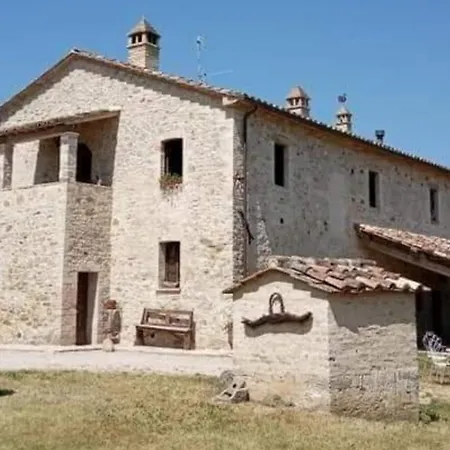 Affittasi Casale Localita Romeggio Umbertide