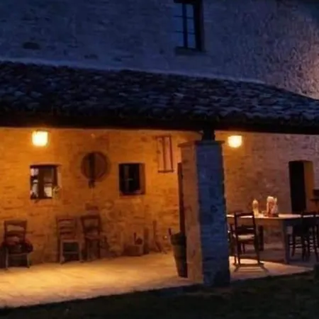 Affittasi Casale Localita Romeggio *