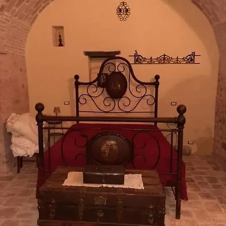 Affittasi Casale Localita Romeggio Umbertide