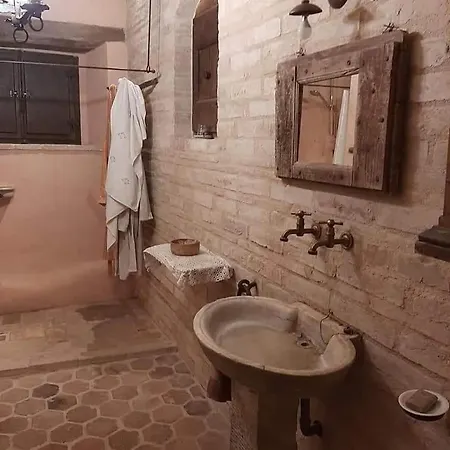 Σπίτι διακοπών Affittasi Casale Localita Romeggio *