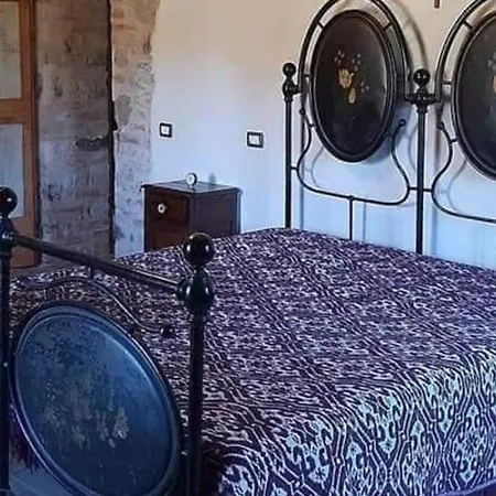 Nyaraló Affittasi Casale Localita Romeggio Umbertide