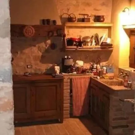 Affittasi Casale Localita Romeggio *