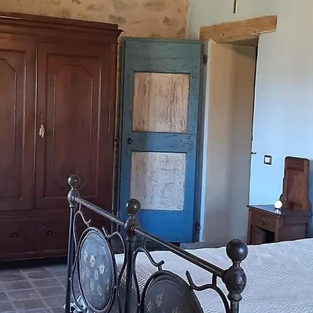 Affittasi Casale Localita Romeggio Σπίτι διακοπών *