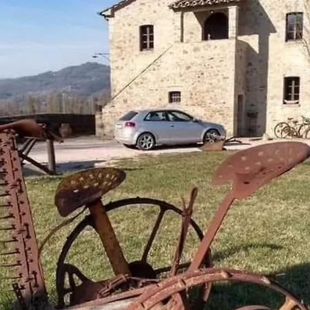 Affittasi Casale Localita Romeggio Nyaraló